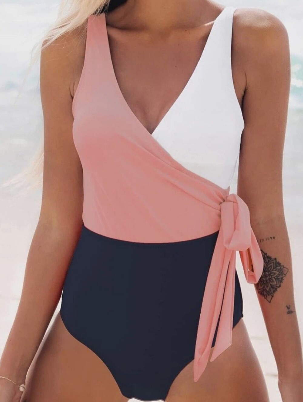 Colorblock Wrap One-Piece Swimsuit - Cupshe Xl